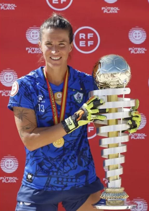 Laura Gallego